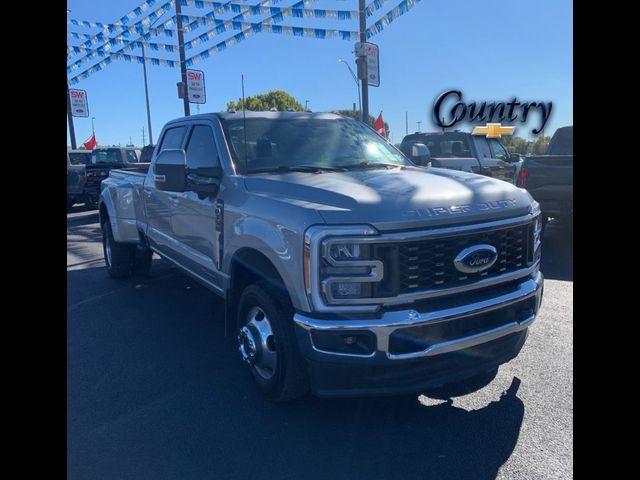 2023 Ford F-350 Lariat