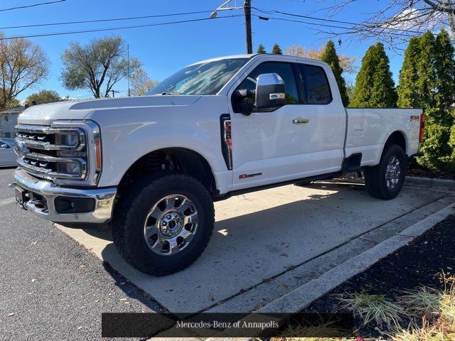 2023 Ford F-350 Lariat