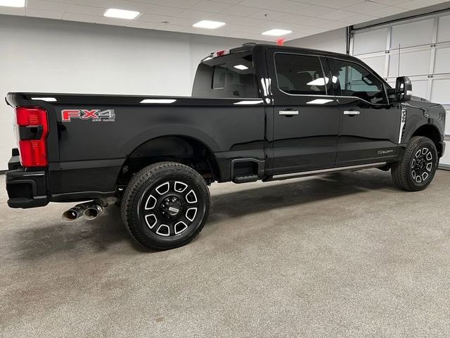 2023 Ford F-350 Platinum