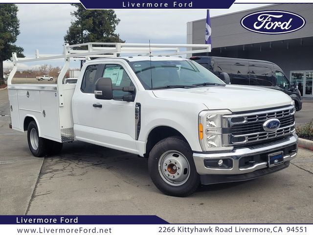 2023 Ford F-350 XL