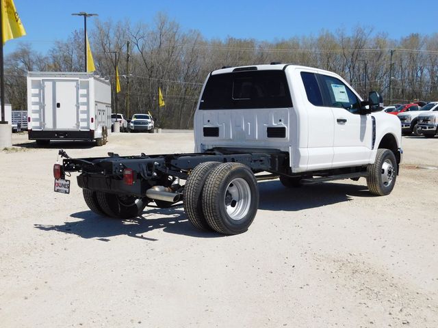 2023 Ford F-350 XL