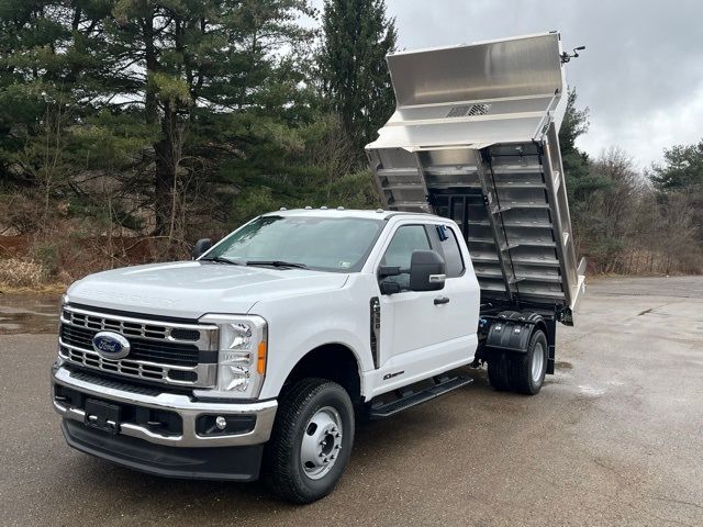 2023 Ford F-350 XL