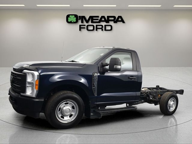 2023 Ford F-350 XL