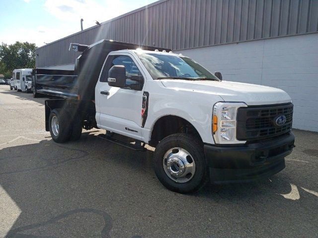 2023 Ford F-350 XL