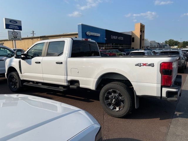 2023 Ford F-350 XL