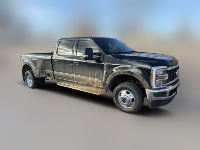 2023 Ford F-350 Lariat