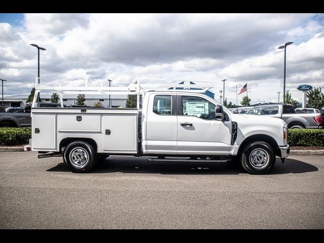 2023 Ford F-350 XL