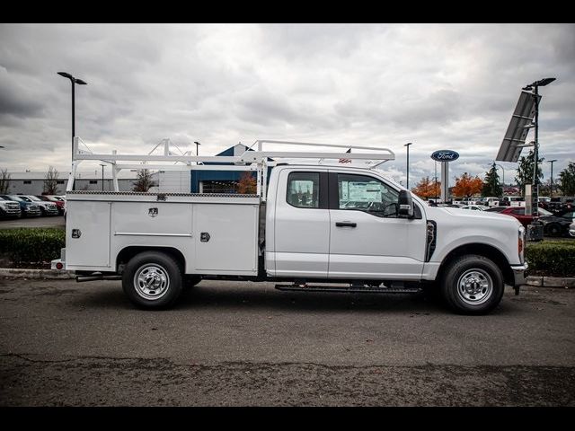 2023 Ford F-350 XL