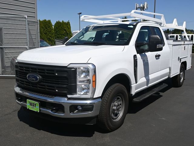 2023 Ford F-350 XL