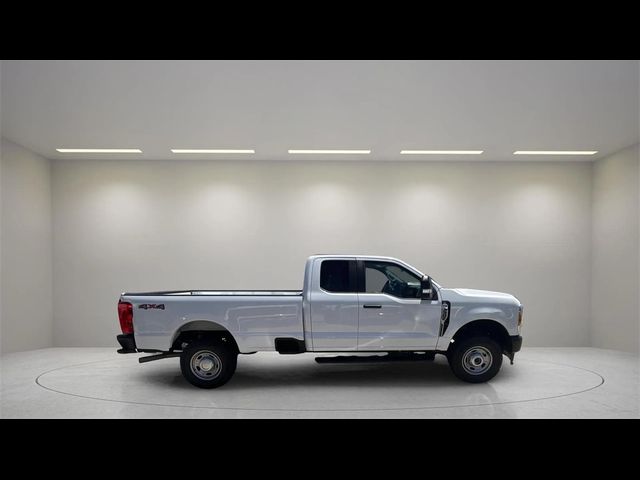 2023 Ford F-350 XL