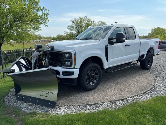 2023 Ford F-350 XL