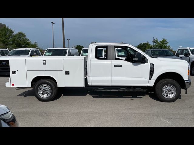 2023 Ford F-350 XL