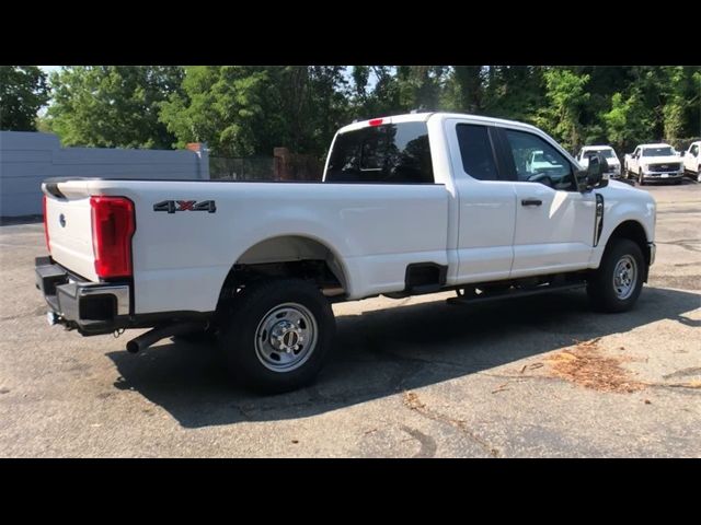 2023 Ford F-350 XL