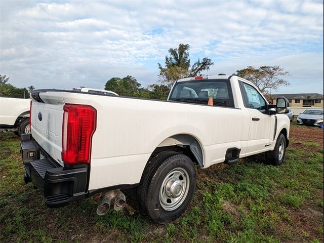 2023 Ford F-350 XL