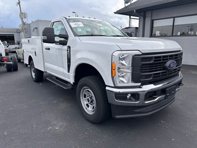 2023 Ford F-350 XL