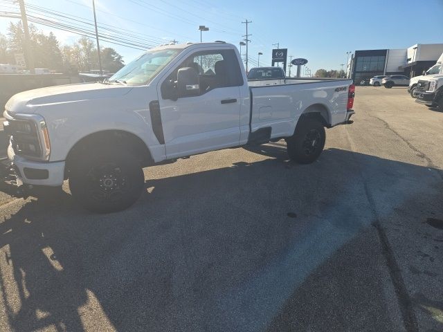 2023 Ford F-350 XL