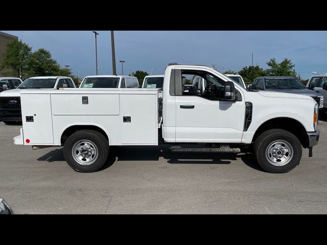 2023 Ford F-350 XL