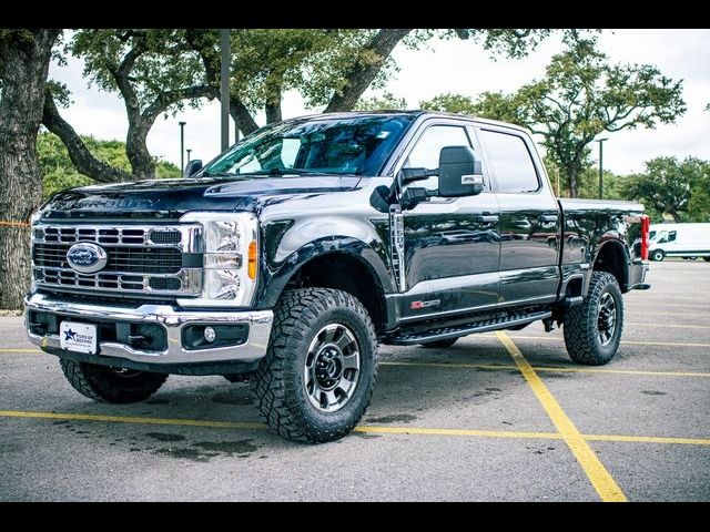 2023 Ford F-350 XLT