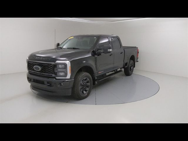 2023 Ford F-350 XLT