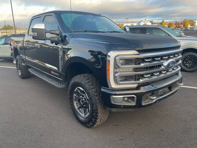 2023 Ford F-350 Platinum