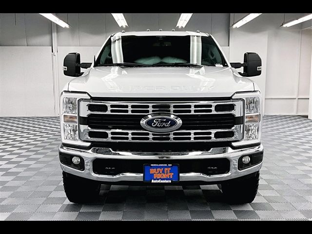 2023 Ford F-350 XLT