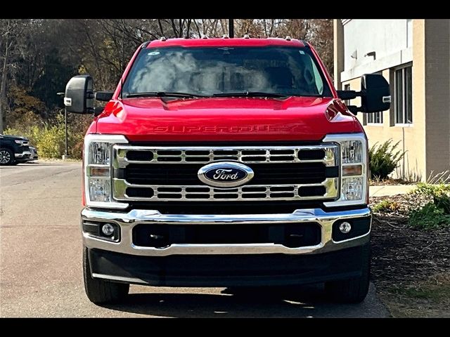 2023 Ford F-350 XLT