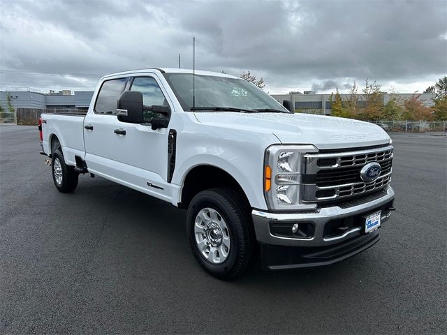 2023 Ford F-350 XLT