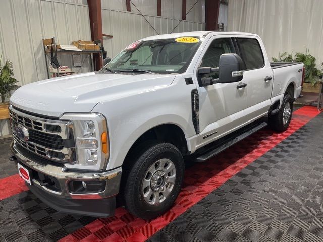 2023 Ford F-350 XLT