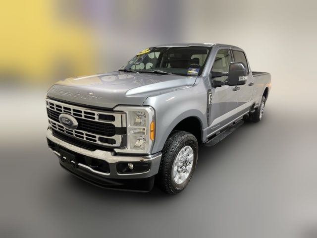 2023 Ford F-350 XLT