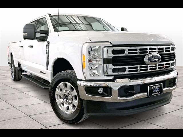 2023 Ford F-350 XLT