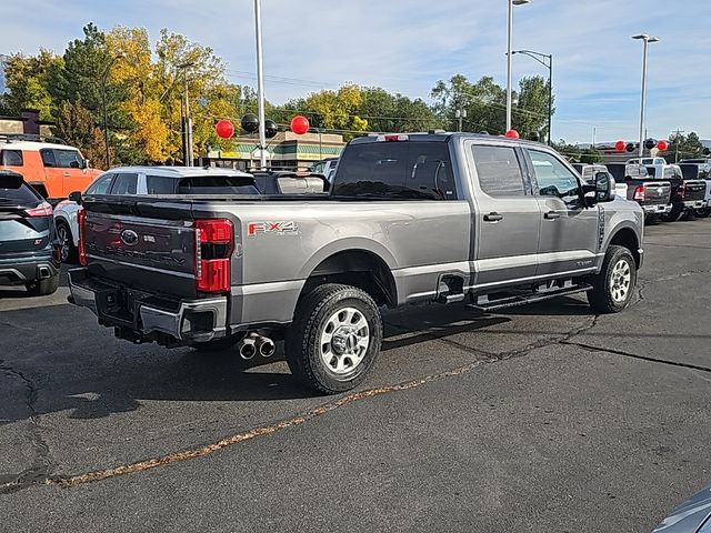 2023 Ford F-350 XLT