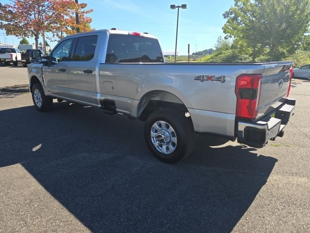 2023 Ford F-350 XLT