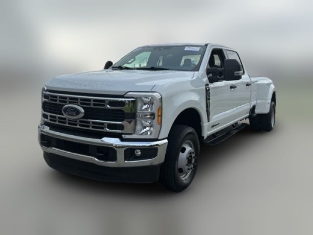 2023 Ford F-350 XLT