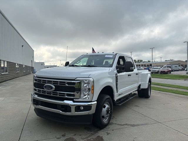 2023 Ford F-350 XLT