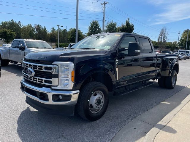 2023 Ford F-350 XLT