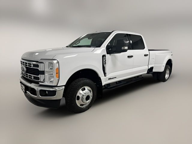 2023 Ford F-350 XLT