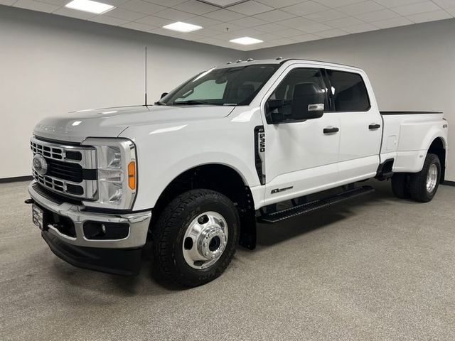 2023 Ford F-350 XLT