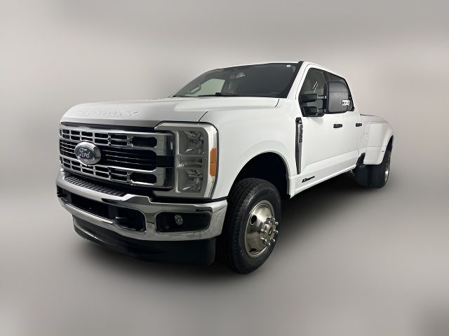 2023 Ford F-350 XLT