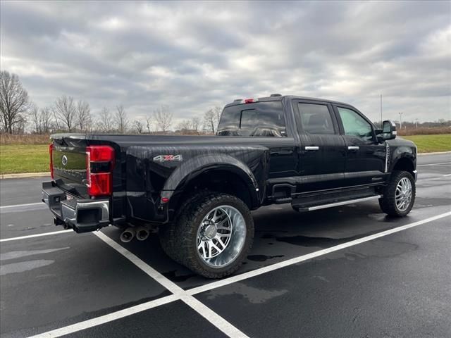 2023 Ford F-350 XLT