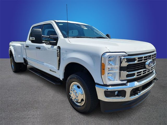 2023 Ford F-350 XLT