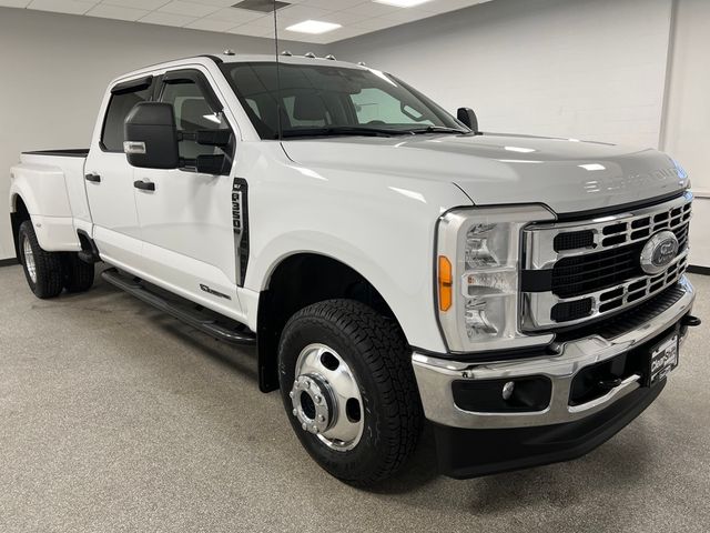 2023 Ford F-350 XLT