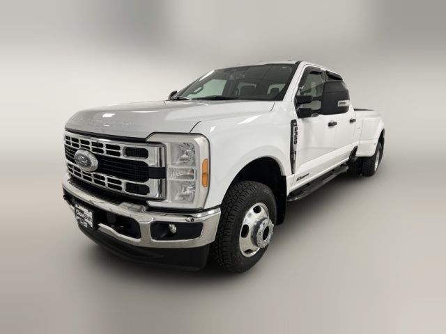 2023 Ford F-350 XLT