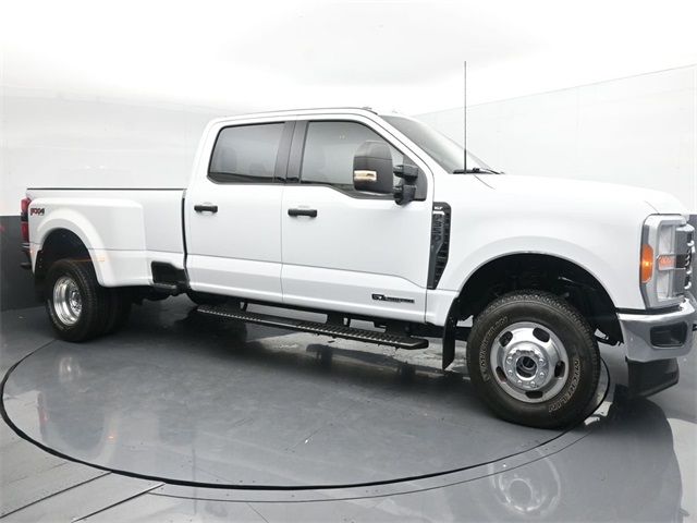 2023 Ford F-350 XLT