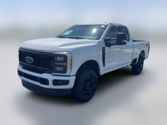 2023 Ford F-350 XLT