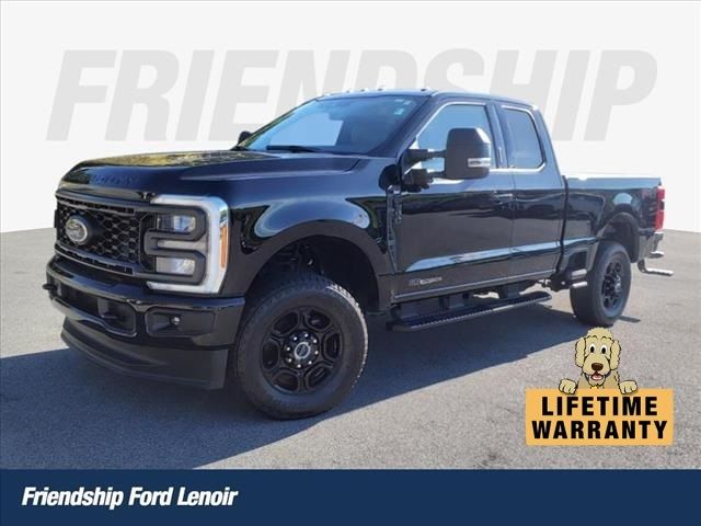 2023 Ford F-350 XLT