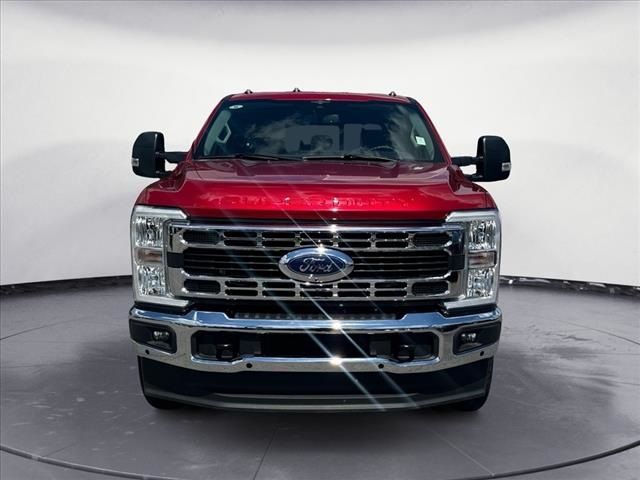 2023 Ford F-350 XLT