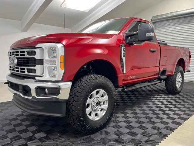 2023 Ford F-350 XLT