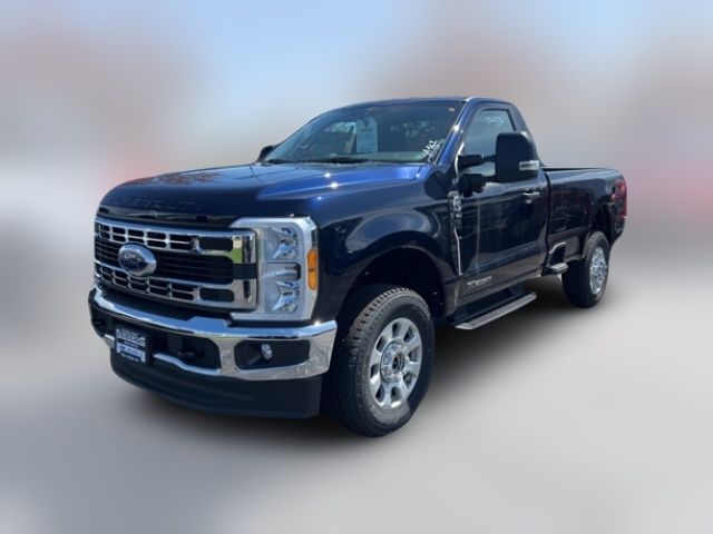 2023 Ford F-350 XLT