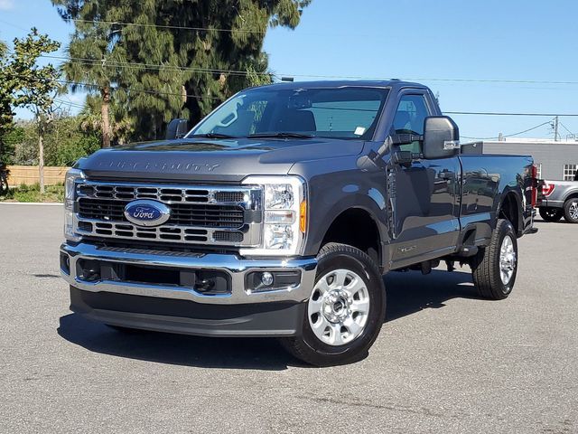 2023 Ford F-350 XLT