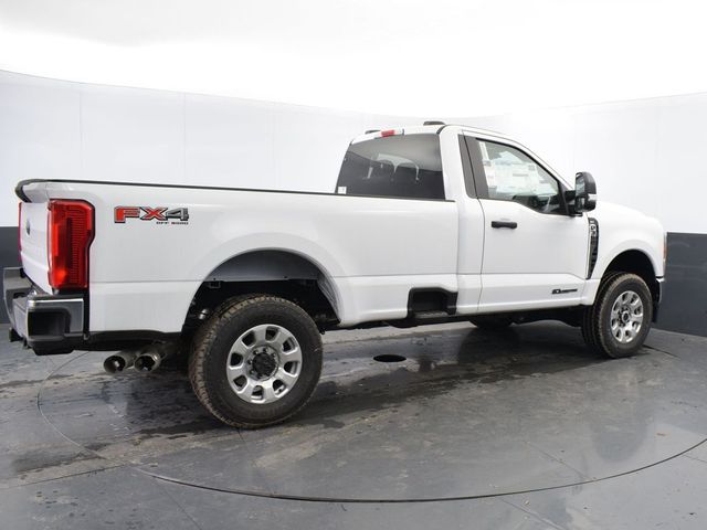 2023 Ford F-350 XLT